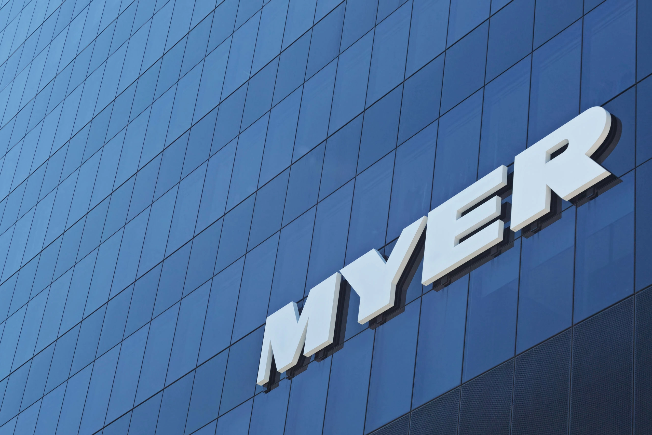 Financial planner’s morning report – ASX to open higher, retail pain for Myer, Resmed dives